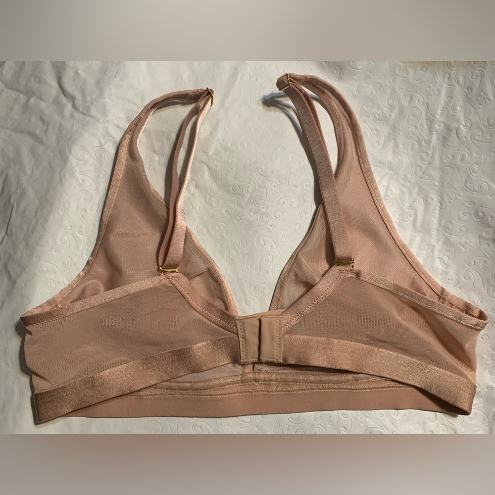 184 SOMA NWOT UNBELIEVABLE LIFT
WIRELESS Bralette - Picture 3 of 4